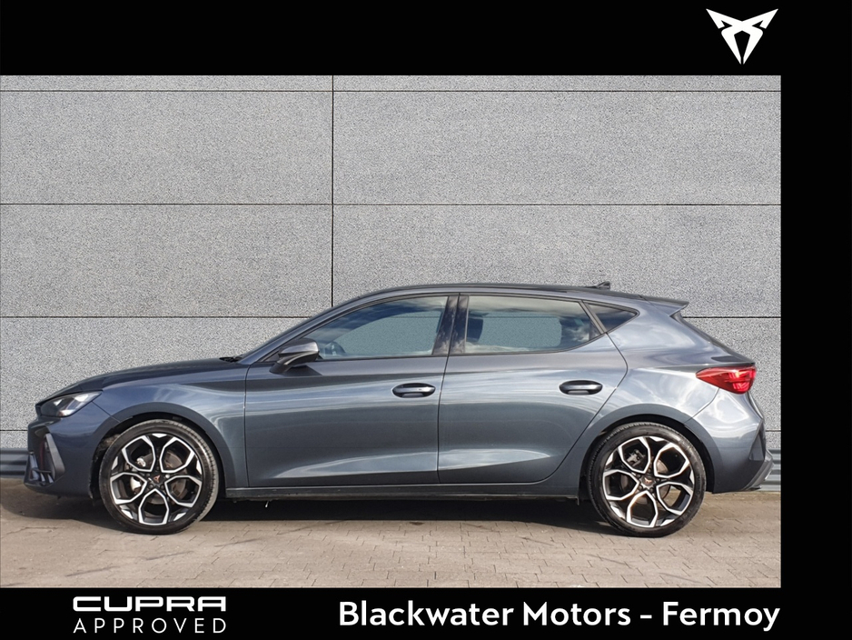 2025 Cupra Leon - image 3