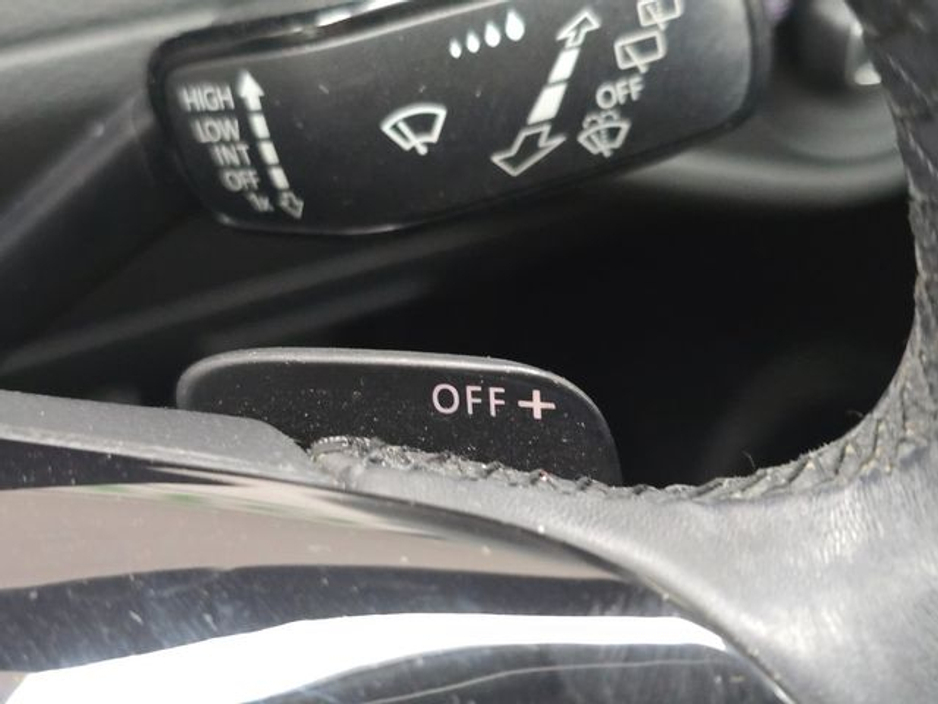 2018 Volkswagen Golf - image 27