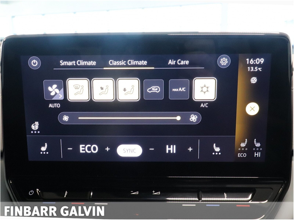 2023 Volkswagen ID.4 - image 17