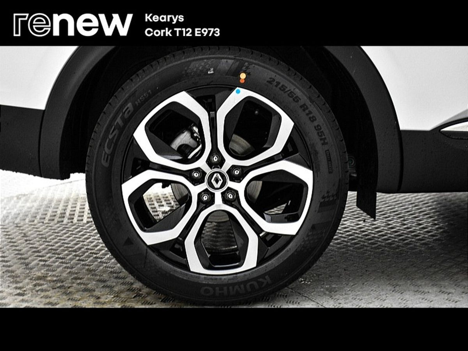 2023 Renault Arkana - image 9