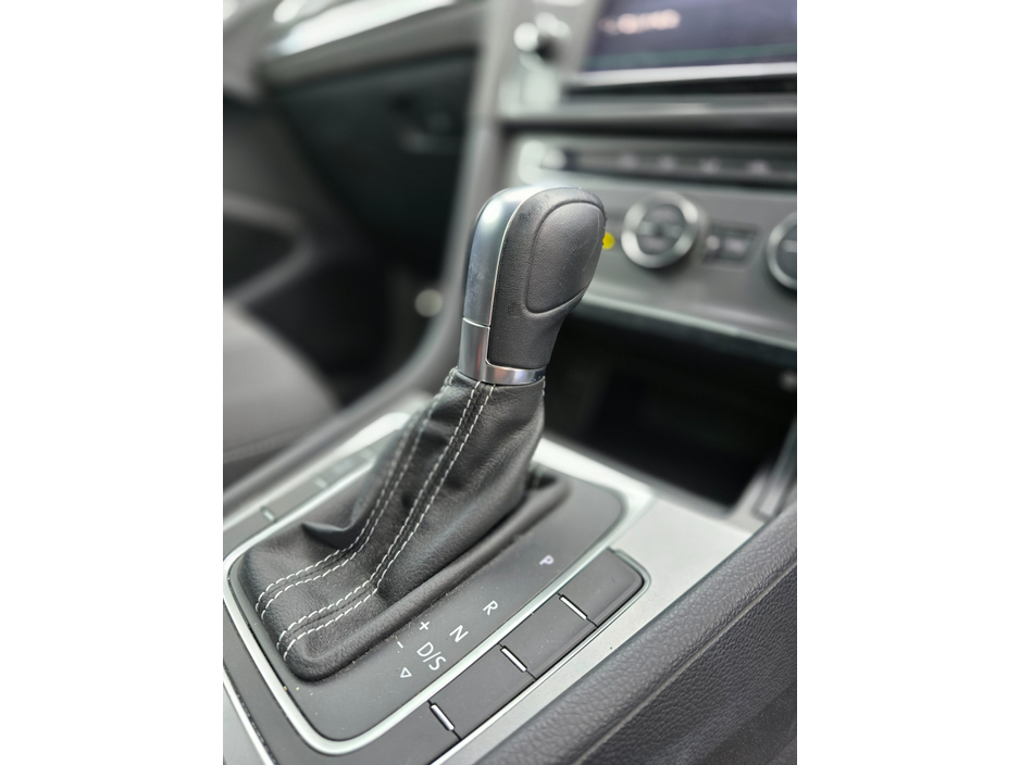 2015 Volkswagen Golf LOUNGE 1.2 TSI AUTO €13,950