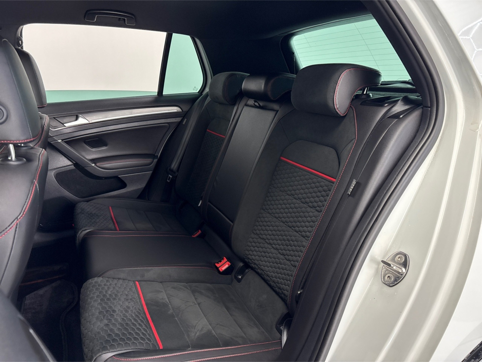 2017 Volkswagen Golf GTI PERFORMANCE**ALCANTARA PERFORMANCE SEATS**19"CLUBSPORT ALLOYS**TOUCH SCREEN INFOTAINMENT**REVERSE CAMERA**APPLE CARPLAY**KEYLESS START**ELECTRIC HANDBRAKE**DIGITAL DASH**FINANCE AVAILABLE** €24,995