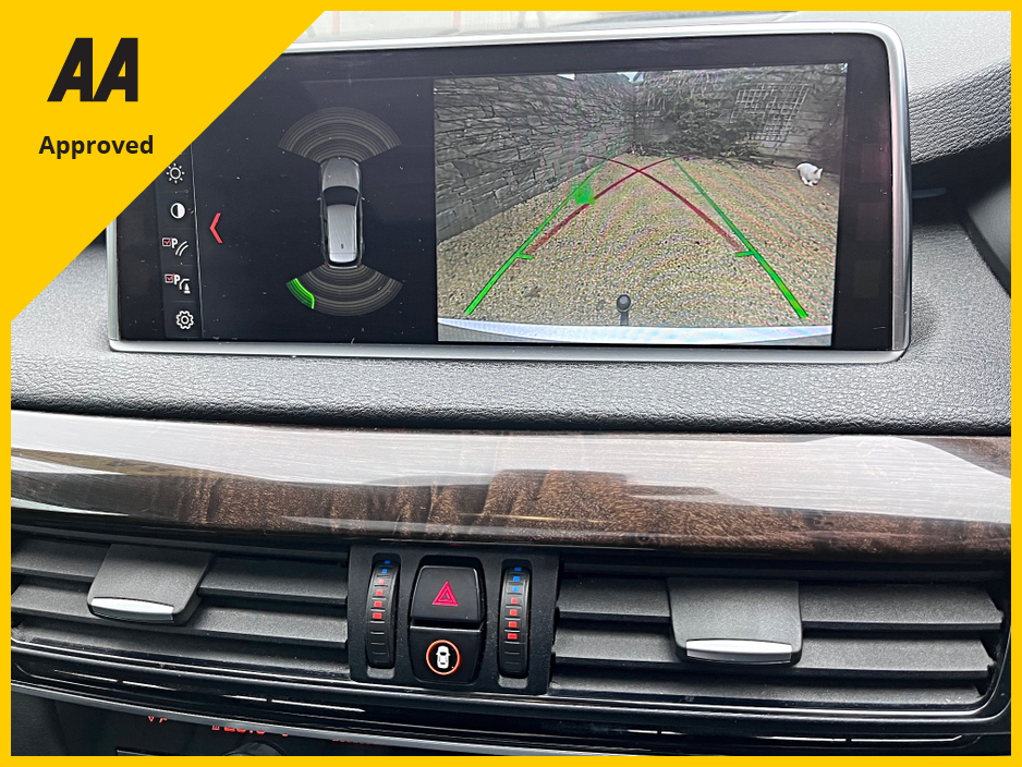 2018 BMW X5 - image 26