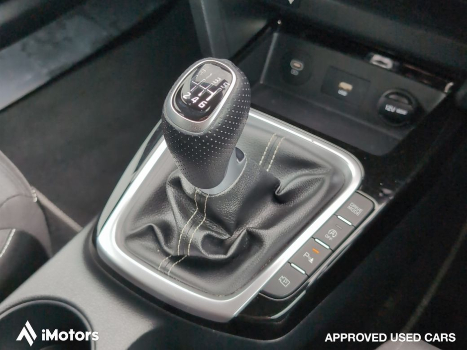 2023 Kia Ceed - image 17