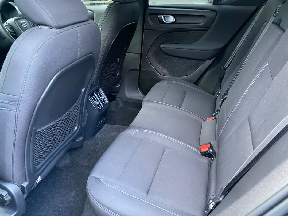 2023 Volvo XC40 Core Recharge Auto EV €31,900