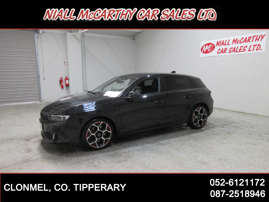 2023 Opel Astra - image 3