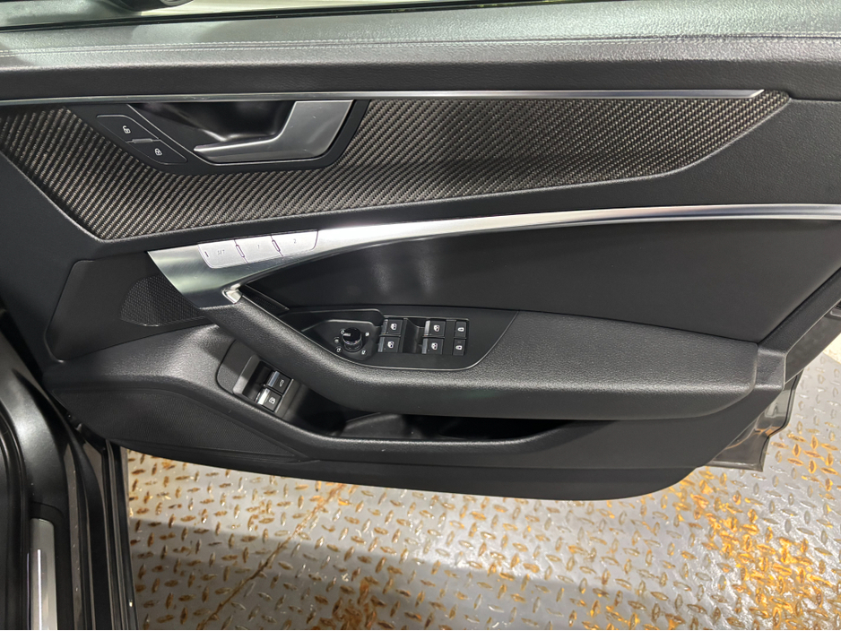 2023 Audi A6 - image 19