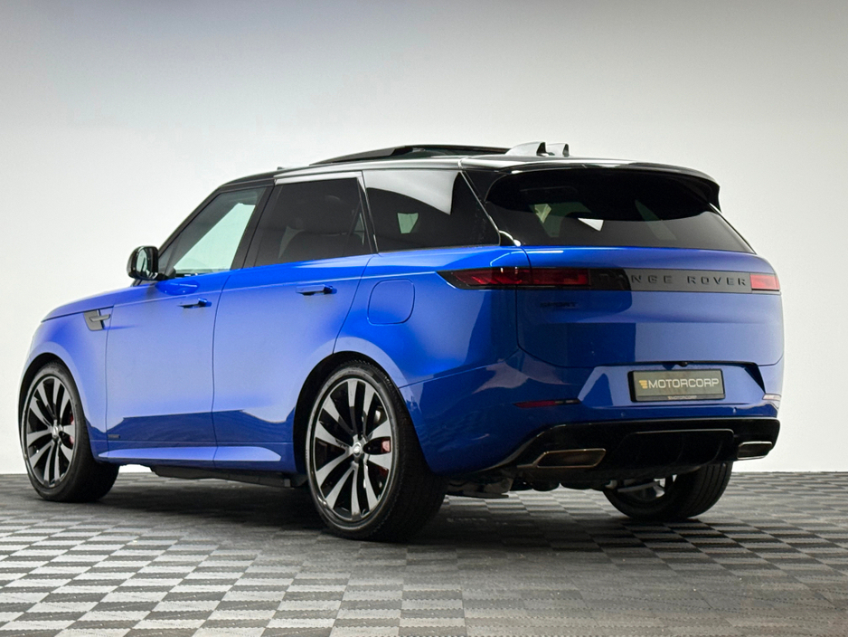 2026 Land Rover Range Rover Sport AUTOBIOGRAPHY P550E VELOCITY BLUE €171,990