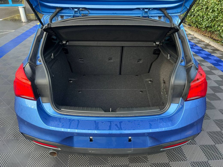 2017 BMW 1 Series 118d M-SPORT 2.0 // SUNROOF // ESTORIL BLUE // 18" M-SPORT ALLOYS // REVERSE CAMERA €16,900