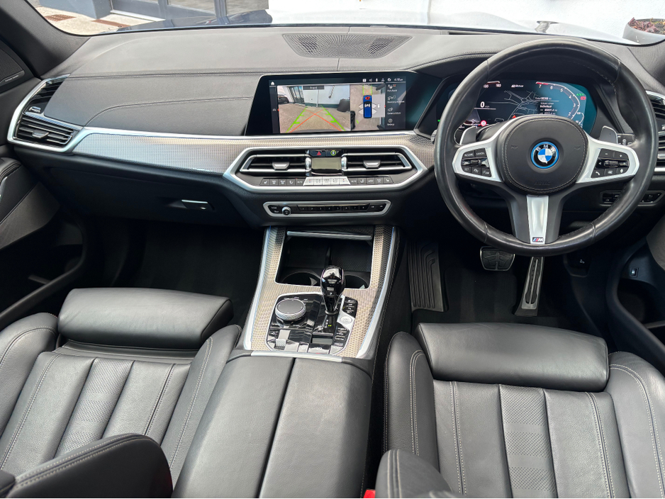 2022 BMW X5 - image 23