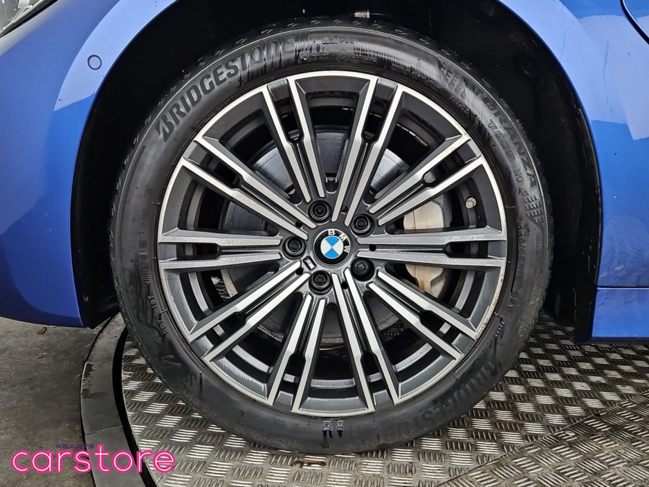 2021 BMW 3 Series 330e M Sport Auto €36,880