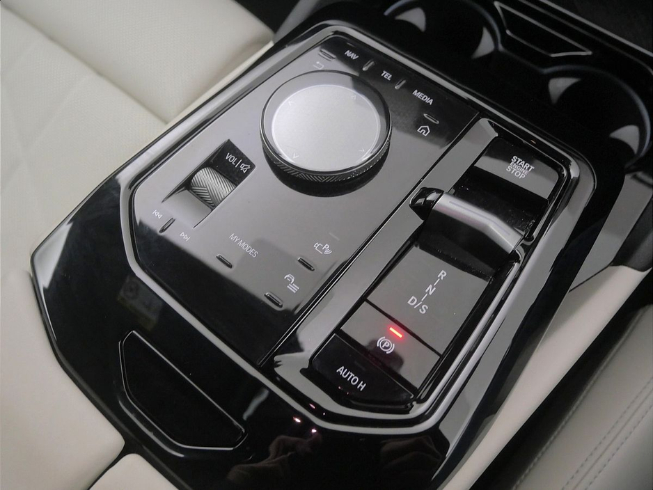 2024 BMW 5 Series 520i M Sport Saloon €59,900