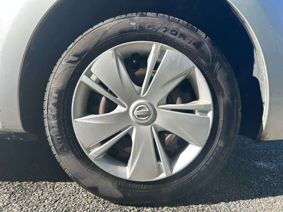 2013 Nissan Micra - image 5