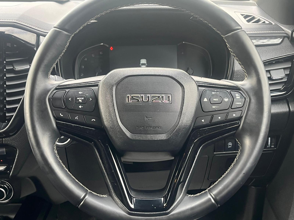 2025 Isuzu D-MAX AT35 ARCTIC TRUCK €64,900