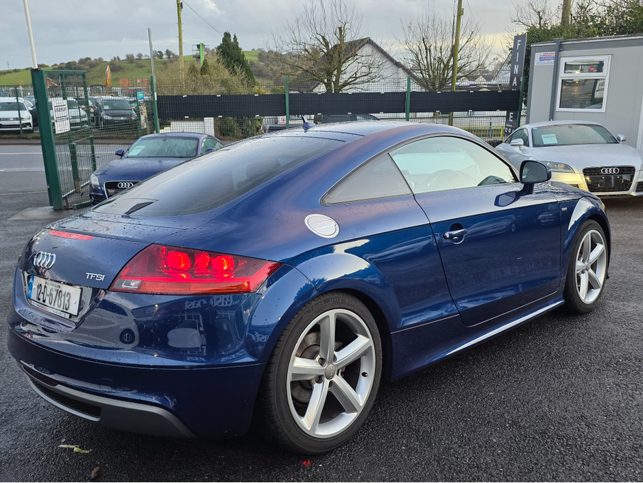 2012 Audi TT - image 8