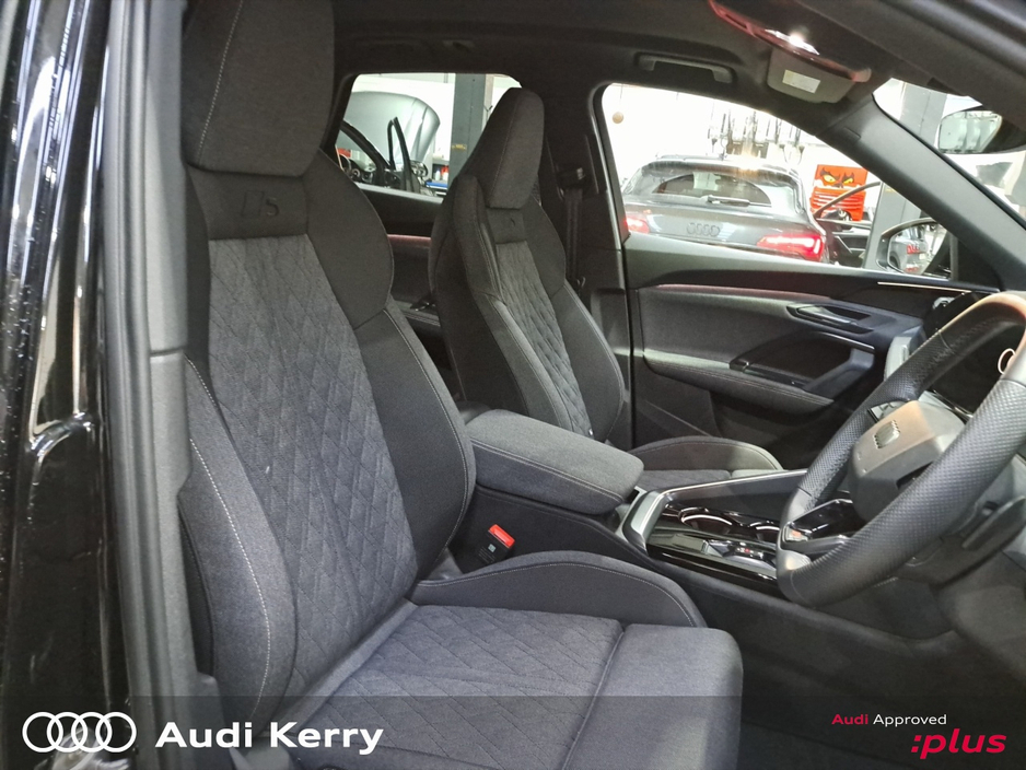 2025 Audi Q5 40 TDI Quattro S-Line 204PS €79,900