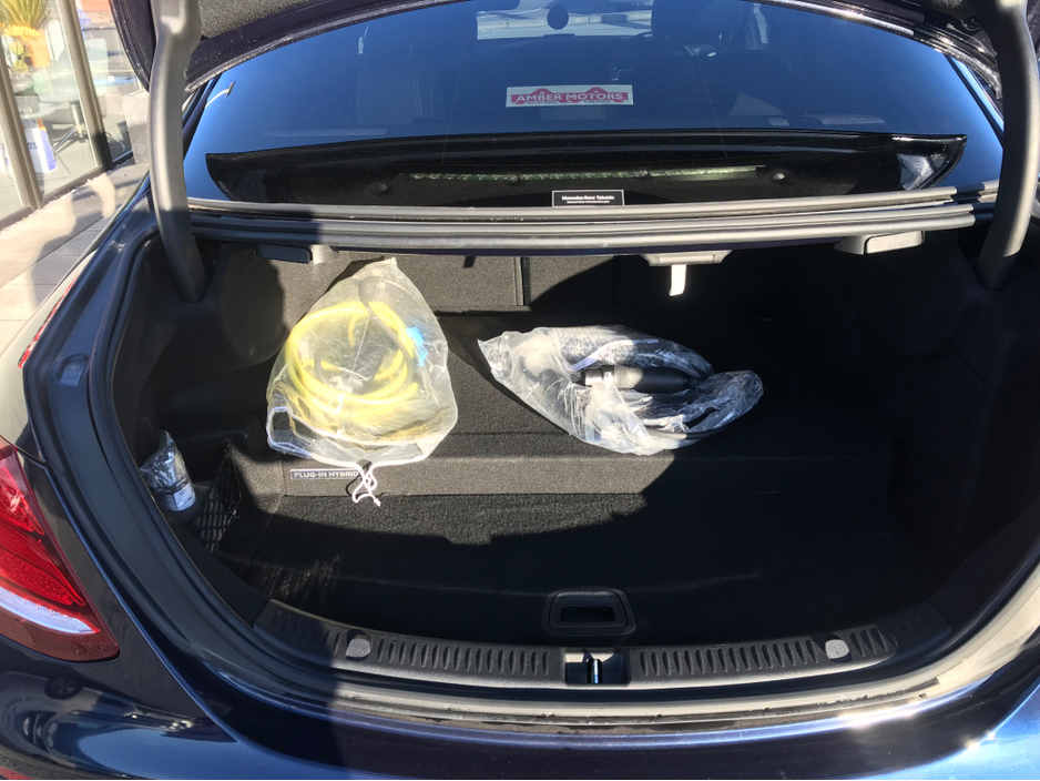 2017 Mercedes-Benz E Class - image 31