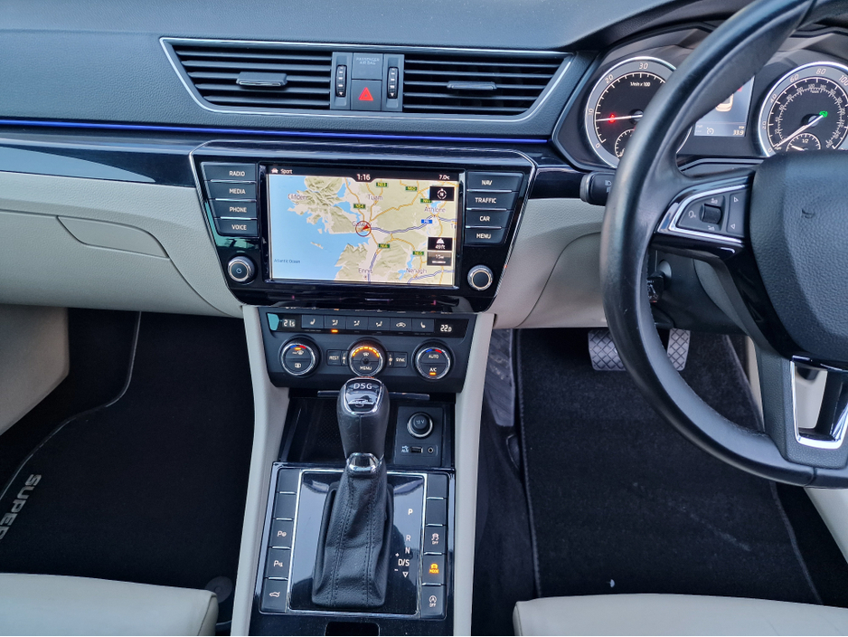 2016 Skoda Superb LAURIN & KLEMENT 2.0 AUTOMATIC €17,950