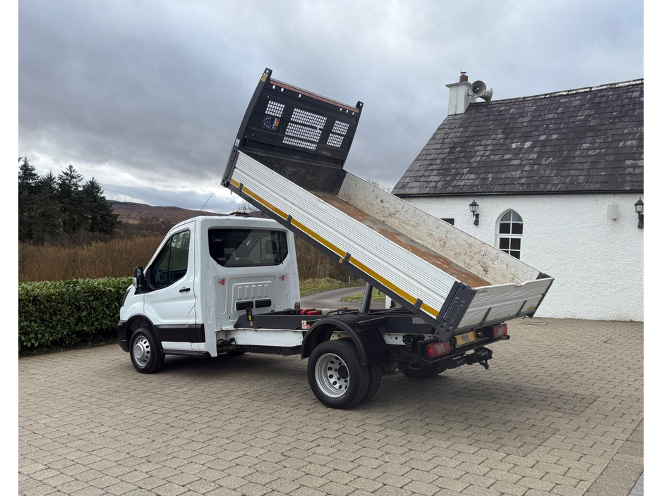 2021 Ford Transit - image 7