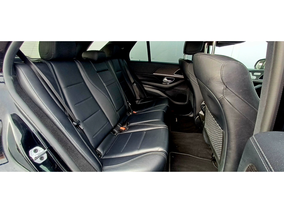 2022 Mercedes-Benz GLE Class - image 7