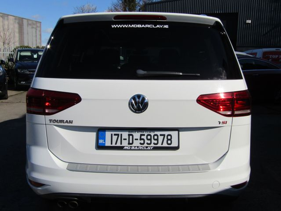 2017 Volkswagen Touran - image 7