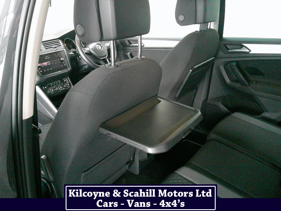 2019 Volkswagen Tiguan - image 15