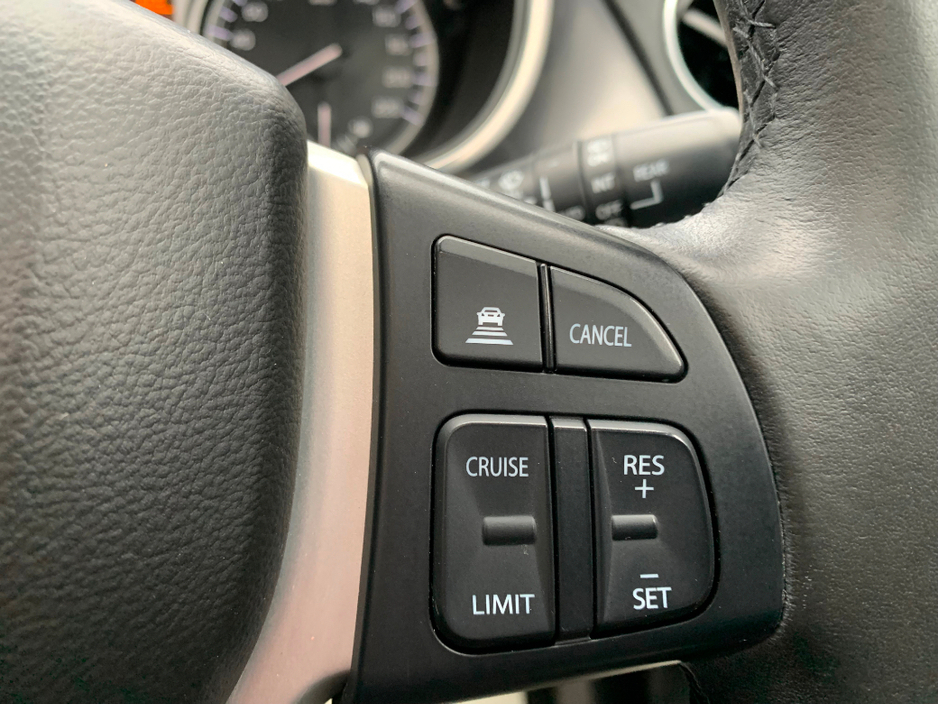 2016 Suzuki Vitara - image 26