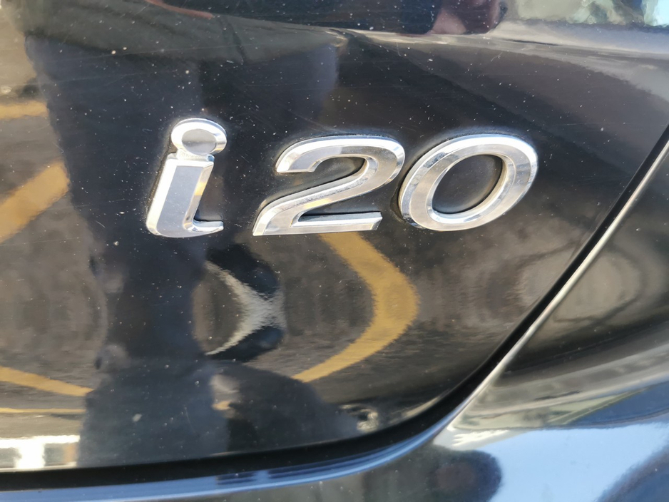 2016 Hyundai i20 - image 6