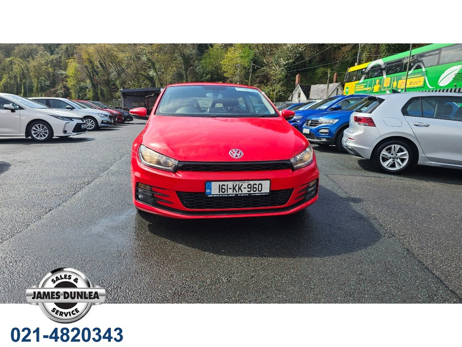 2016 Volkswagen Scirocco - image 3