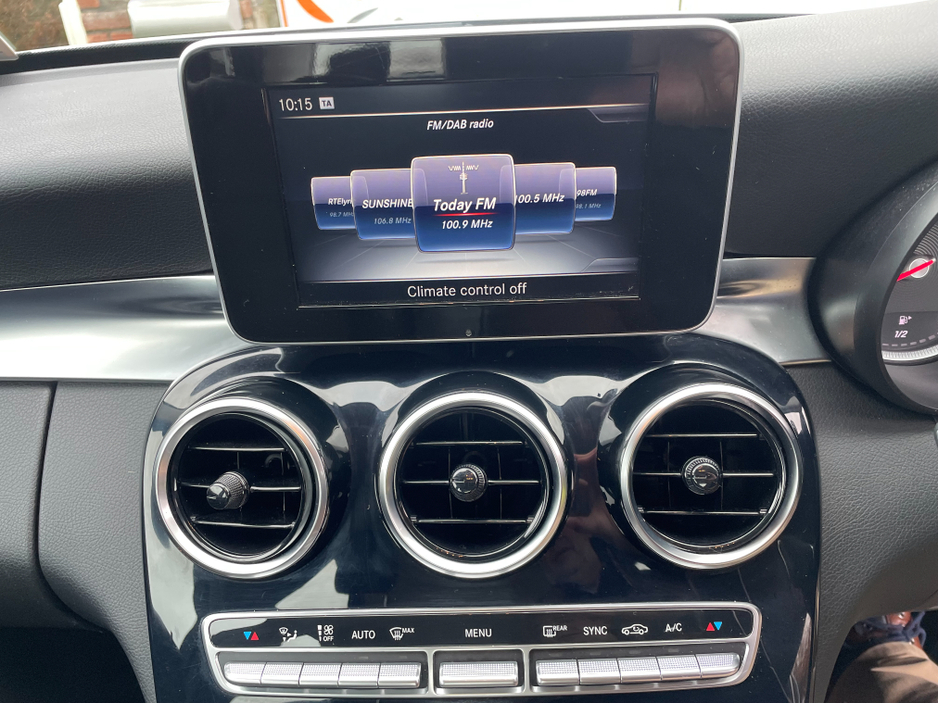 2016 Mercedes-Benz C Class - image 15