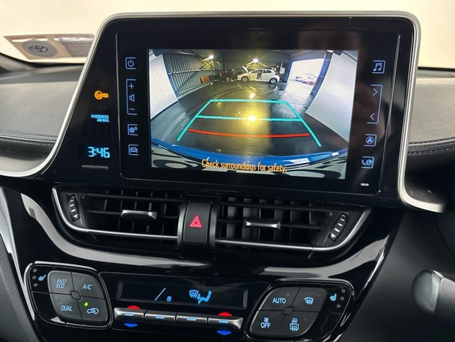 2019 Toyota C-HR - image 12