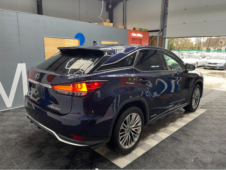 2020 Lexus RX 450hL - image 2