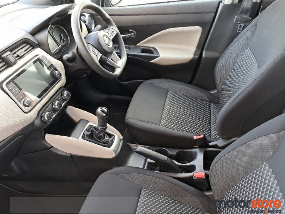 2020 Nissan Micra - image 3