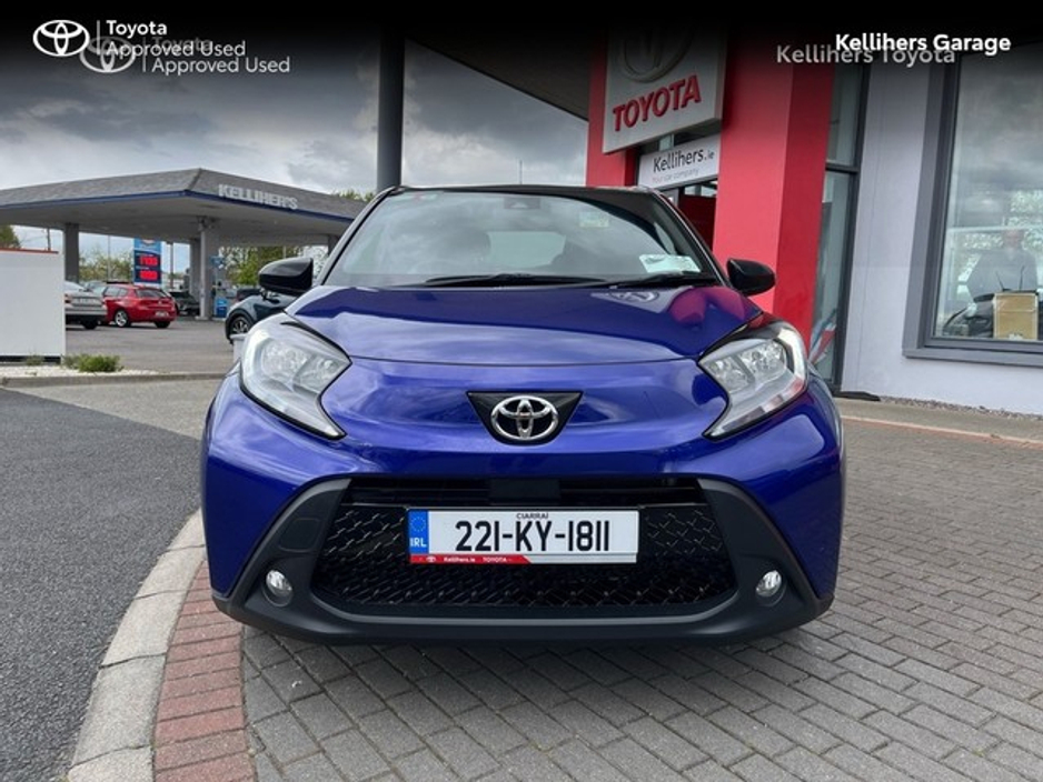 2022 Toyota Aygo X 1.0 DESIGN BITONE €16,450
