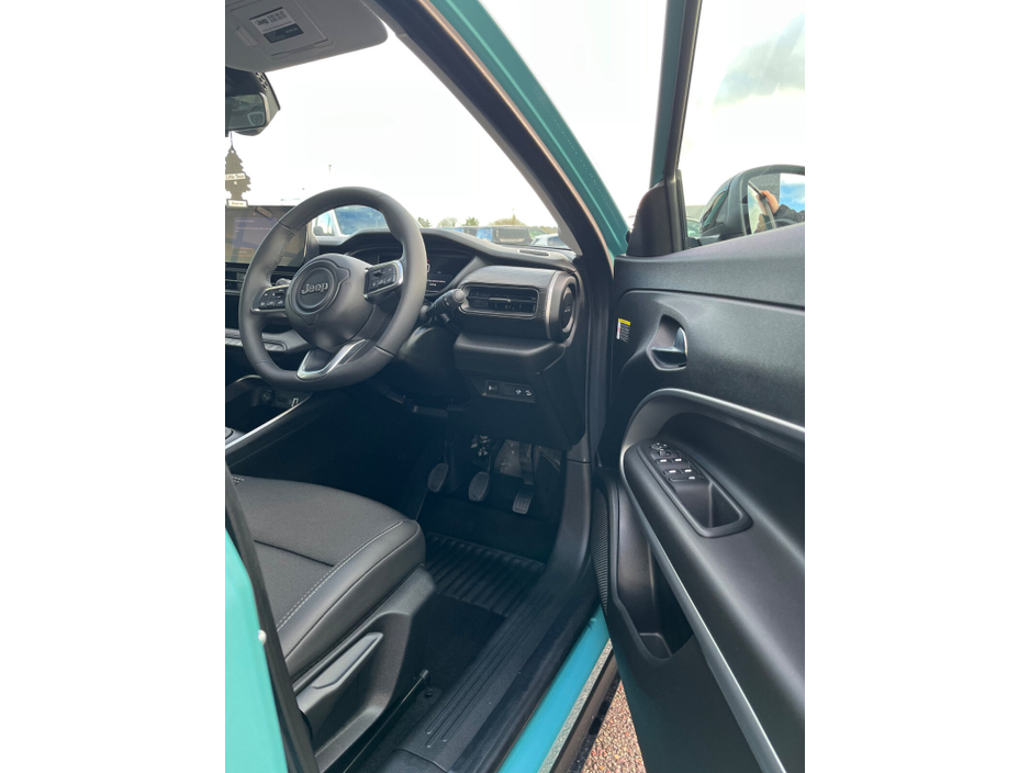 2025 Jeep Avenger 1.2 PETROL 100HP MT Altitude