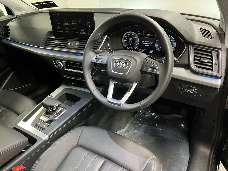 2024 Audi Q5 SE Quattro 50 TFSIe 299BHP - Reversing Camera - Sat Nav - Climate Control - Heated Seats - Cruise Control - Apple CarPlay/Android Auto €52,950