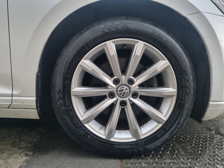 2016 Volkswagen Passat 1.4 TSI DSG 125HP Comfortline €9,499