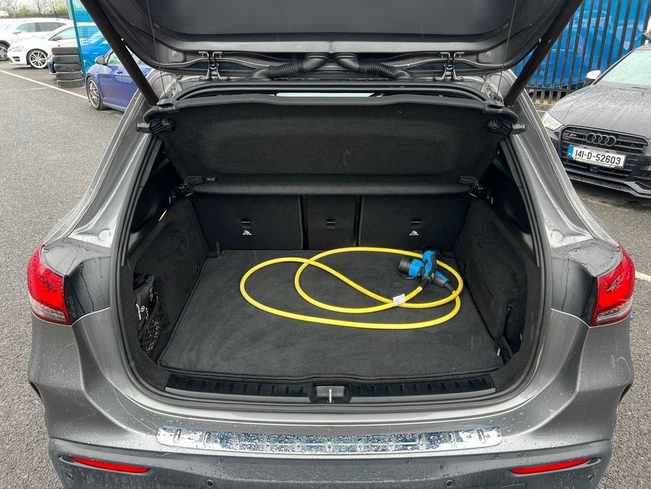 2022 Mercedes-Benz EQA - image 13