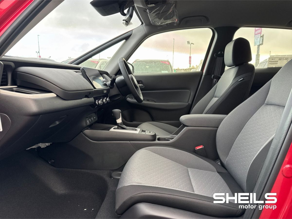 2026 Honda Jazz Elegance/Advance/Advance sport/ Cross-star €33,995