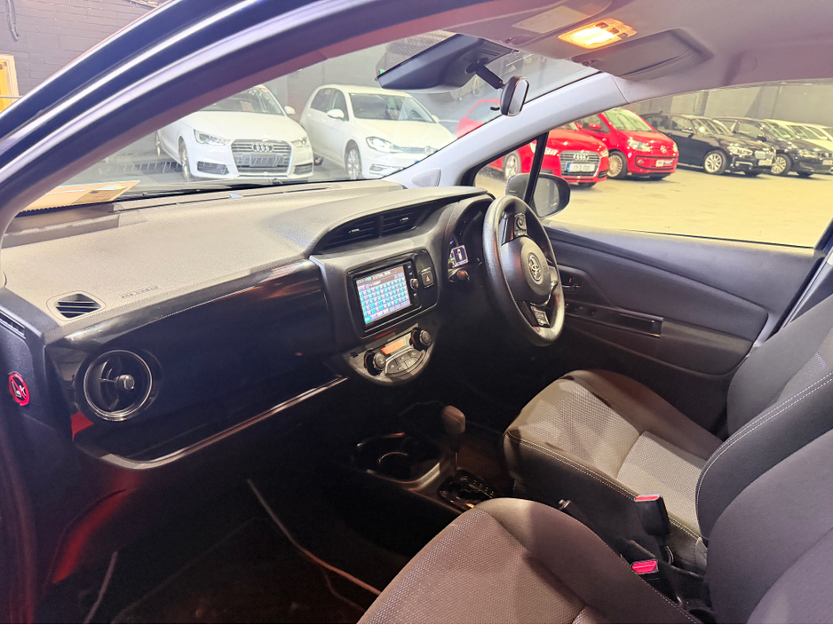 2019 Toyota Vitz Toyota Vitz 2019 Hybrid (immobiliser) €13,500