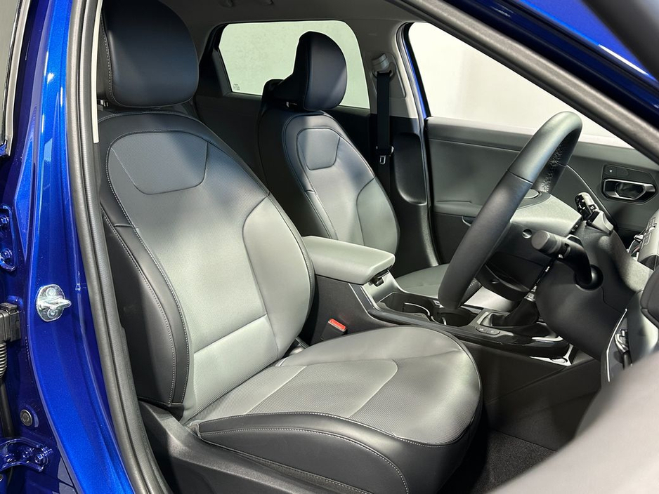 2026 Kia K4 - image 10