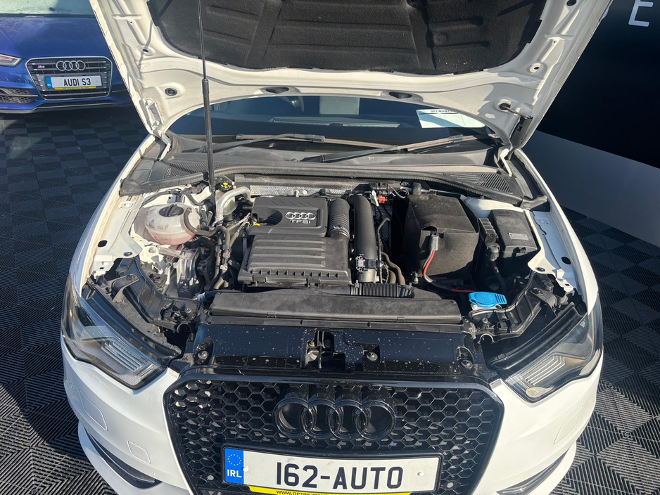 2016 Audi A3 - image 8