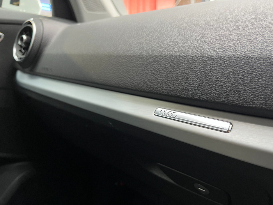 2020 Audi Q2 - image 18