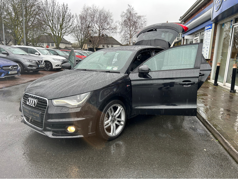 2013 Audi A1 - image 30