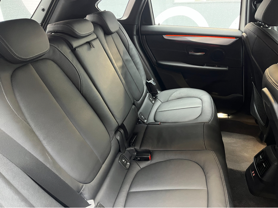 2019 BMW 2 Series - image 13