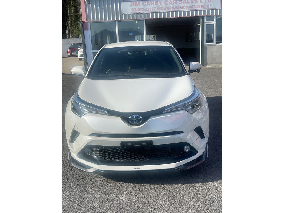 2017 Toyota C-HR - image 2