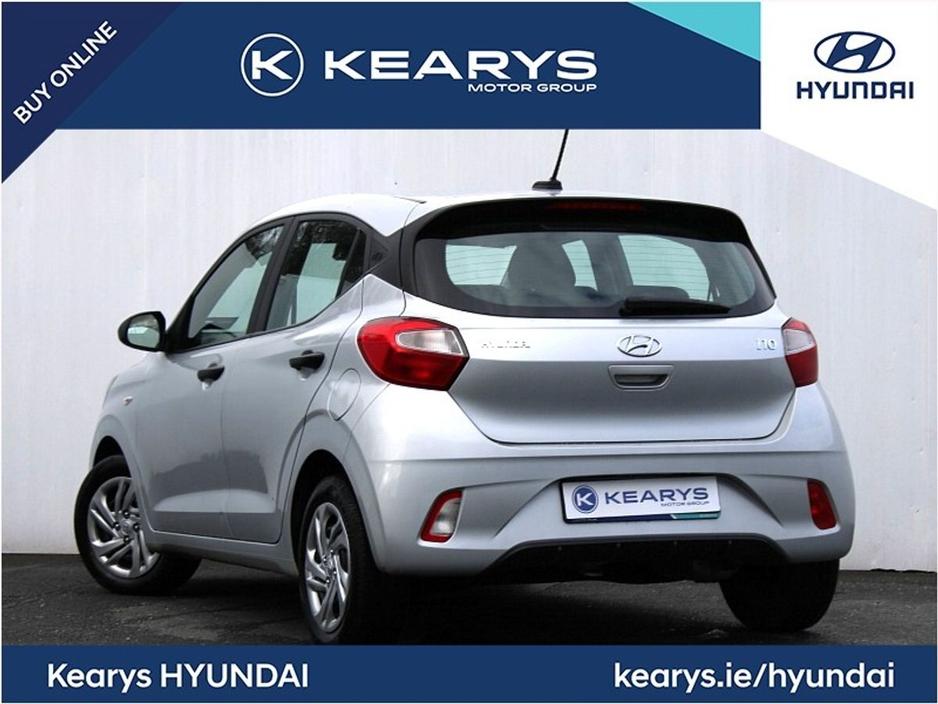 2023 Hyundai i10 - image 2