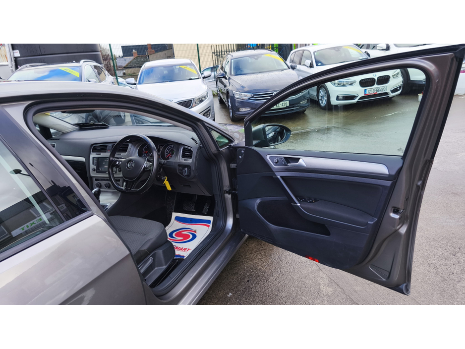 2017 Volkswagen Golf 1.6 TDI Automatic 1 Year Warranty Timing belt done €12,450