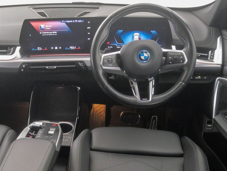 2024 BMW iX1 eDrive20 M Sport €42,900
