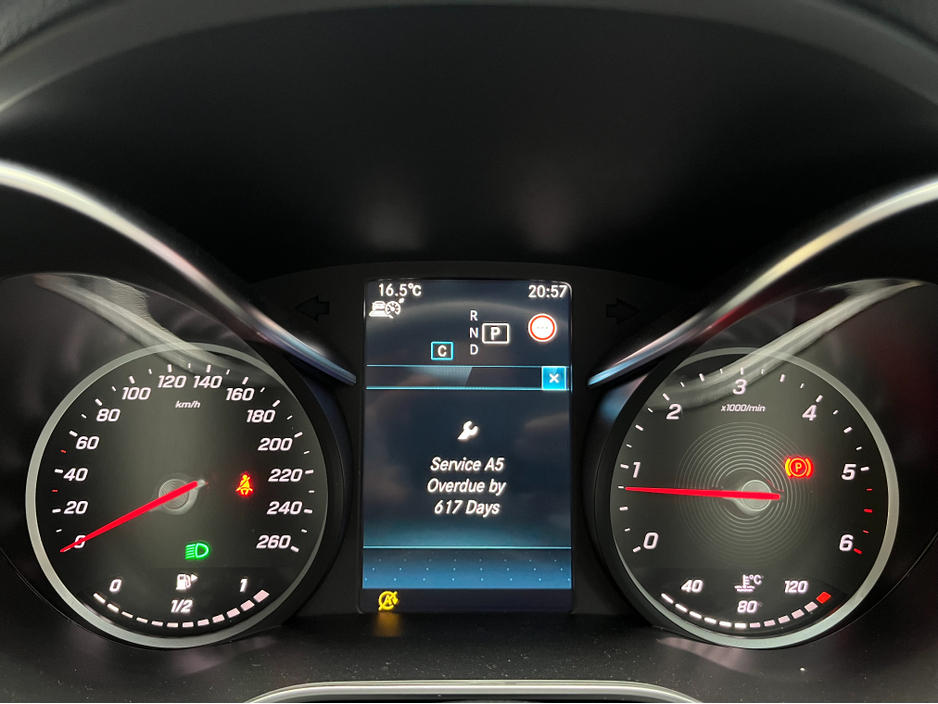 2019 Mercedes-Benz C Class - image 24